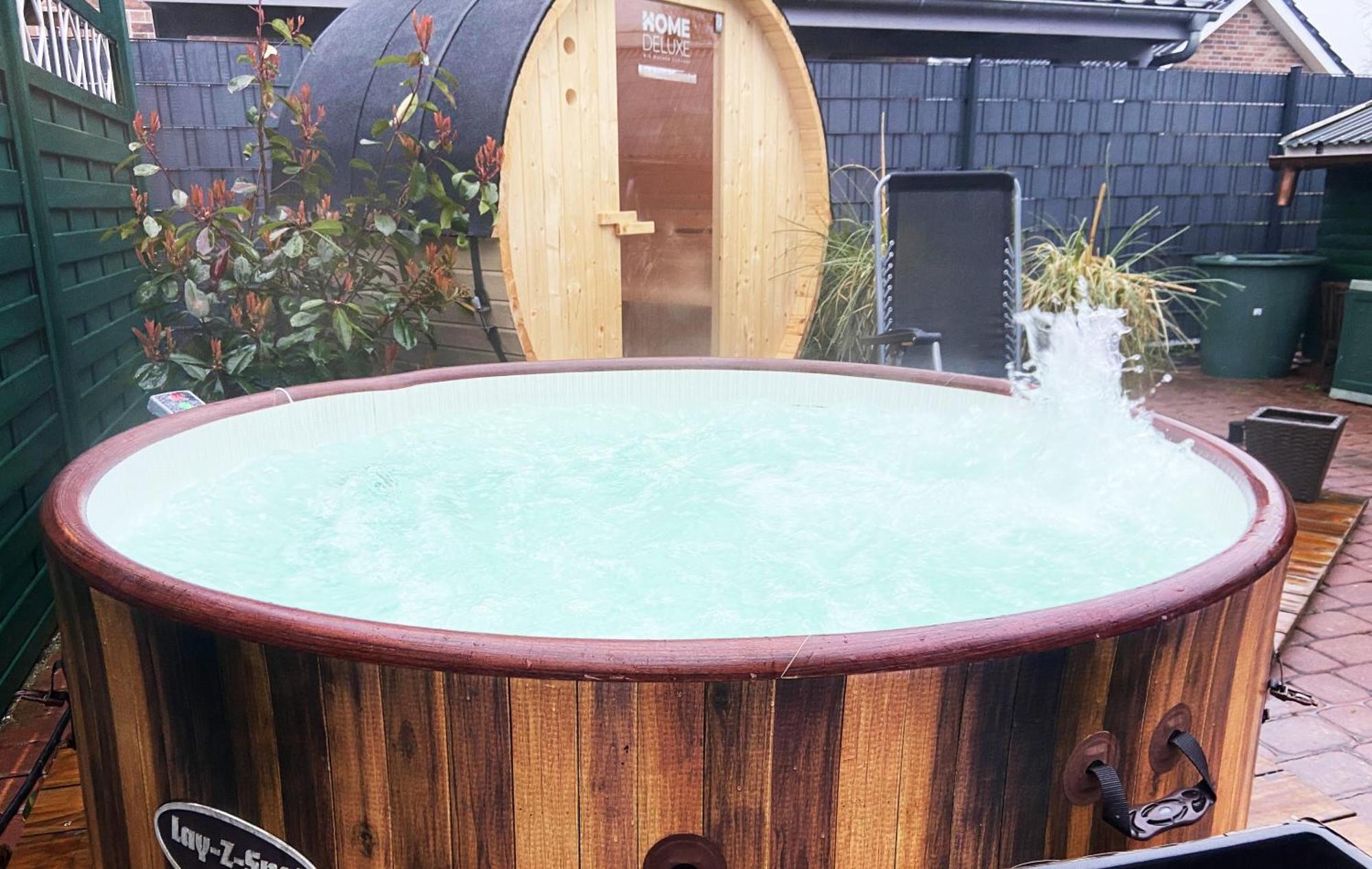 Ferien Im Wangerland Ferienwohnung Leuchtturm Minsen Schillig Hund Pool Sauna Norderaltendeich Exteriör bild
